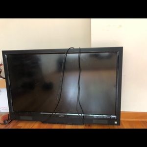 Vizio 39 Tesla ,Irvine , CA 92618 USA